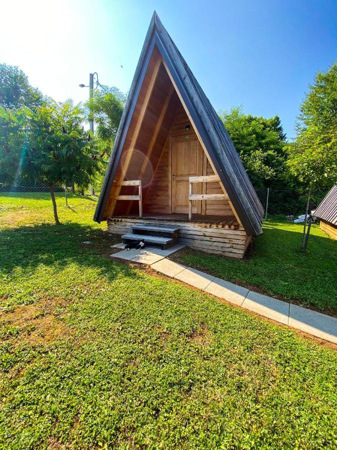 Rooms & Glamping Lana Haus Licko Petrovo Selo 외부 사진