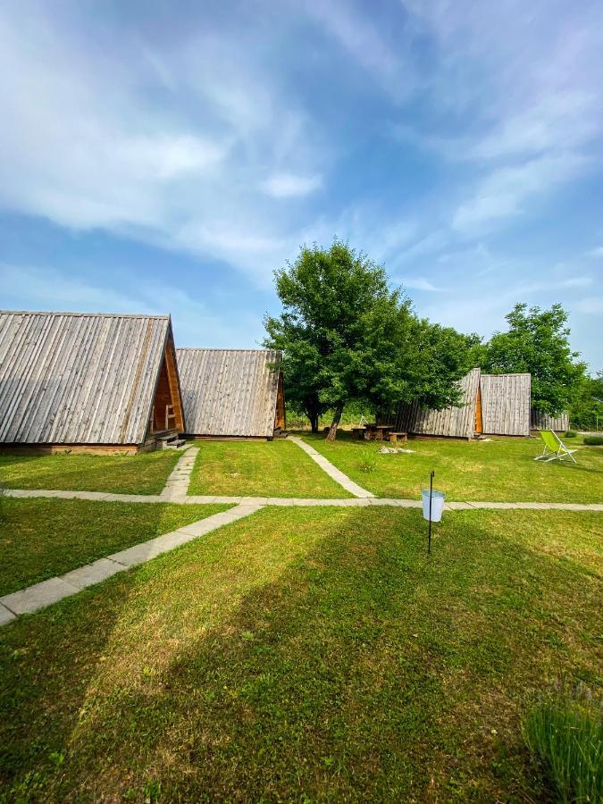 Rooms & Glamping Lana Haus Licko Petrovo Selo 외부 사진