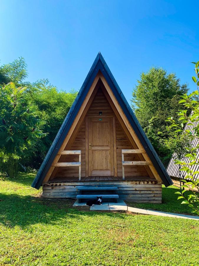 Rooms & Glamping Lana Haus Licko Petrovo Selo 외부 사진