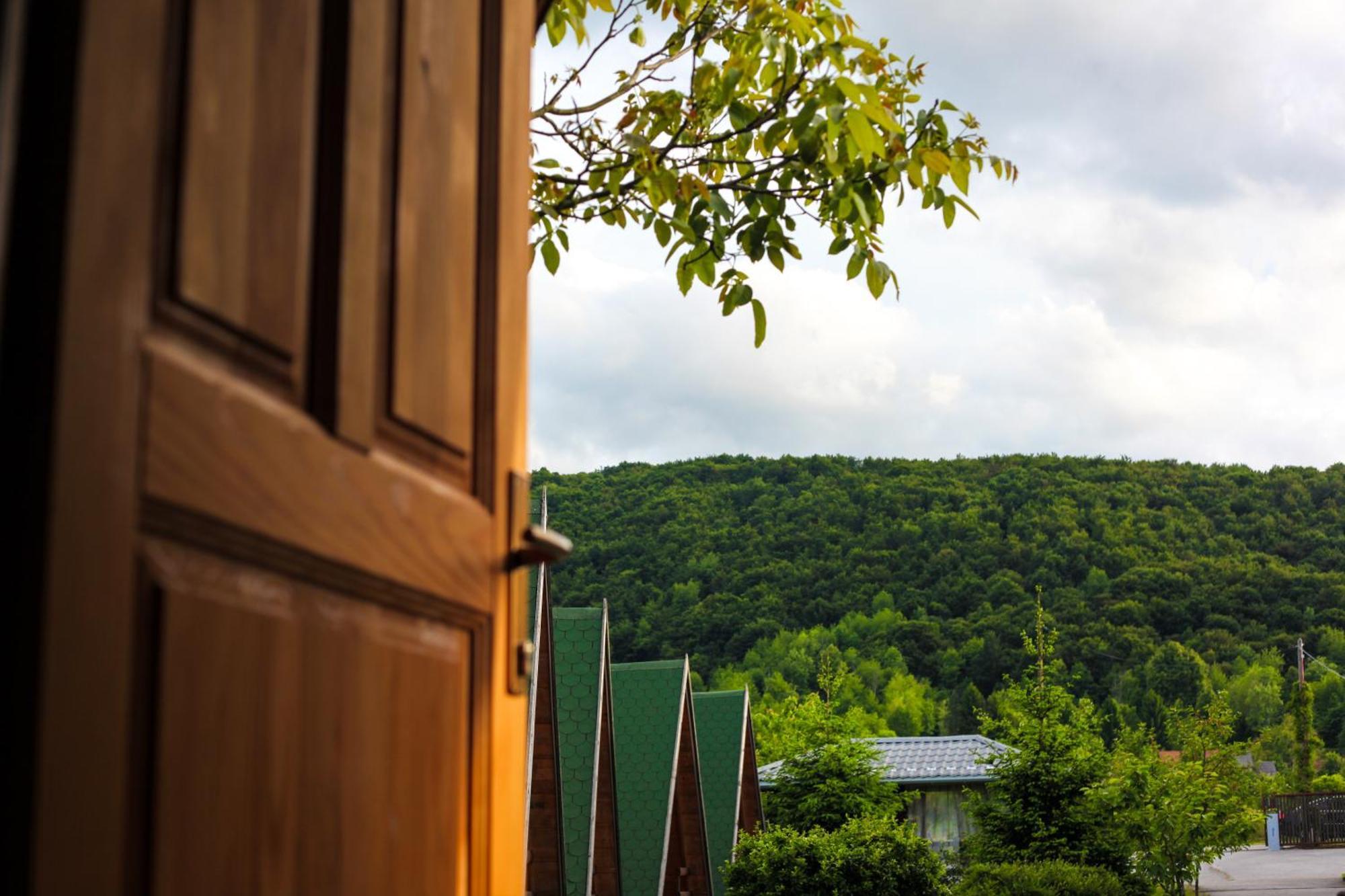 Rooms & Glamping Lana Haus Licko Petrovo Selo 외부 사진