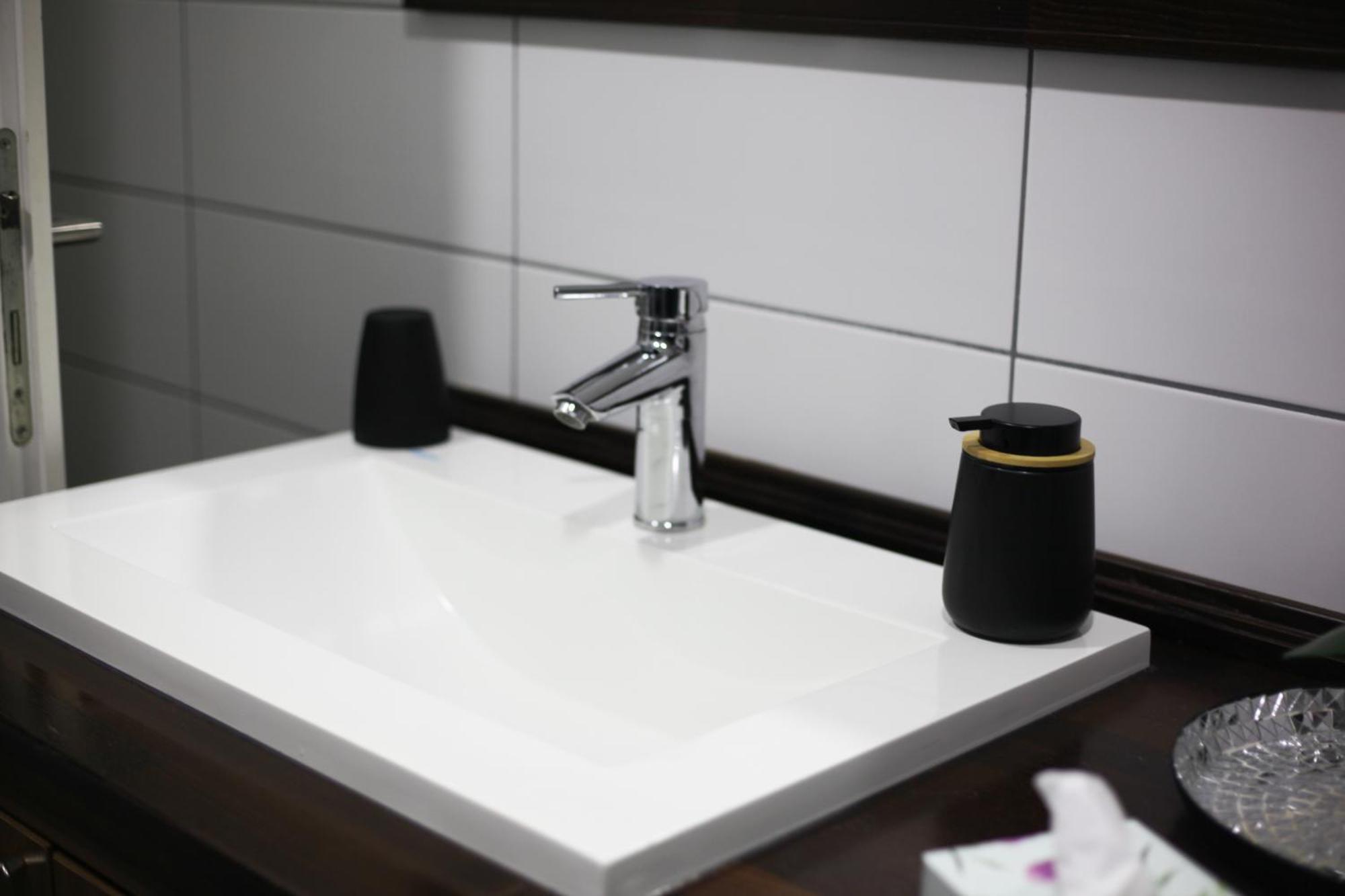 Rooms & Glamping Lana Haus Licko Petrovo Selo 외부 사진